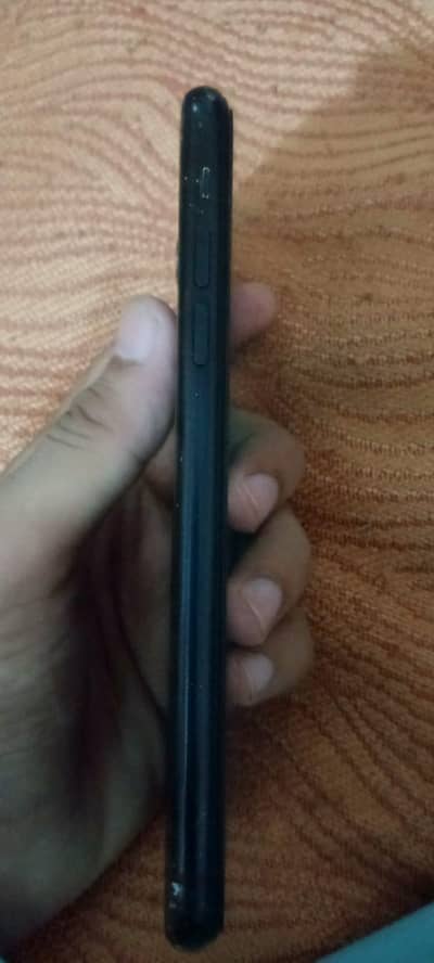 Apple iPhone XR