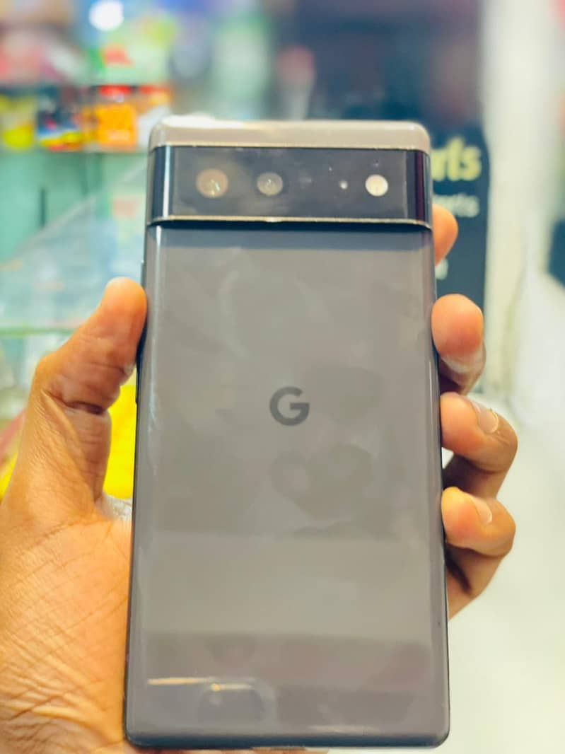 Google Pixel 6 4