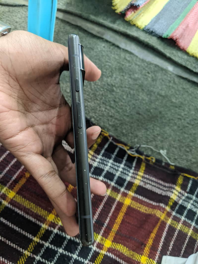 Google Pixel 6 10