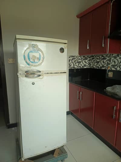 PHILIP'S Fridge used for sale