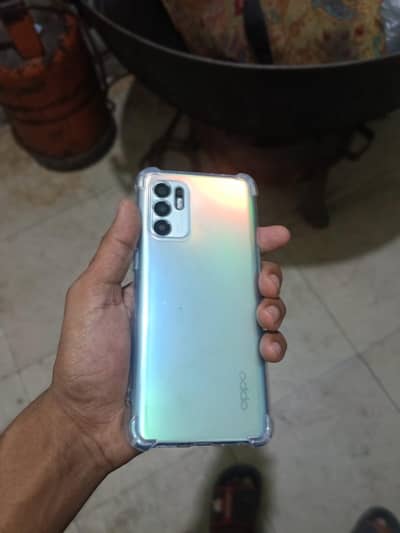 OPPO Reno6