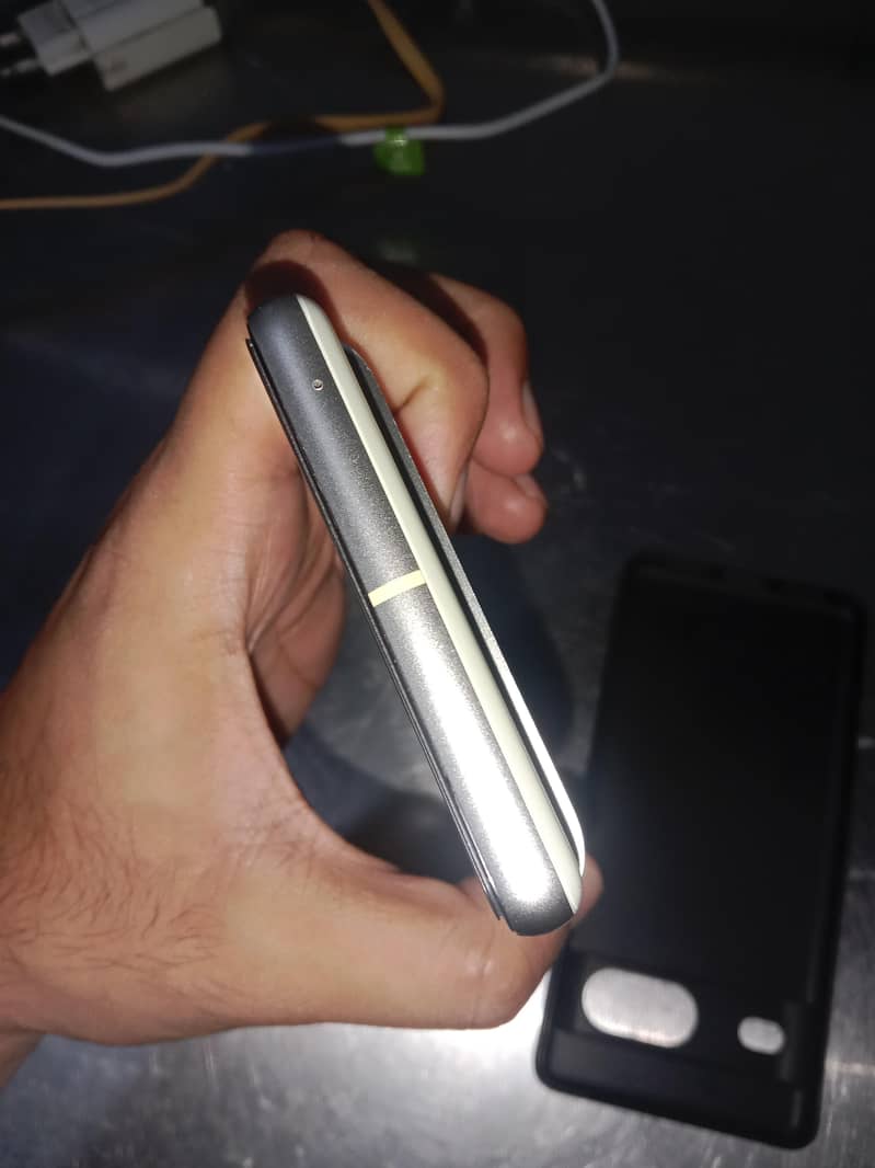 Google Pixel 7 3