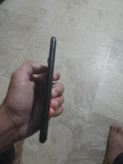 Apple iPhone XR