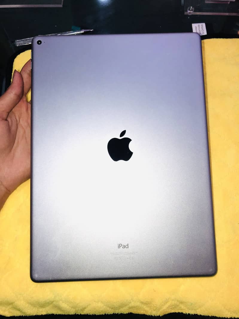 Ipad pro 12.9 inch 2