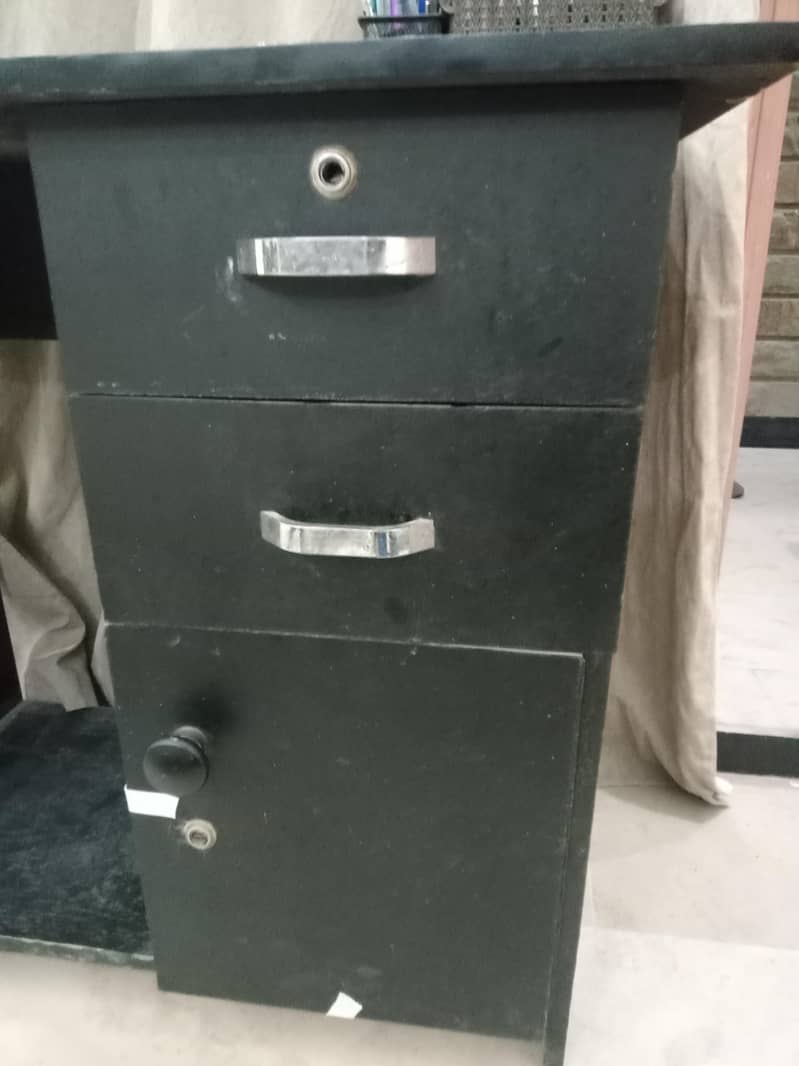 study table for sale 2