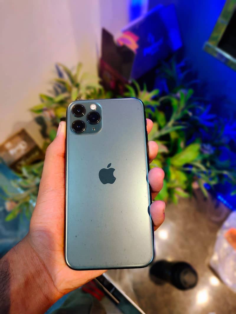 Apple iPhone 11 Pro 1