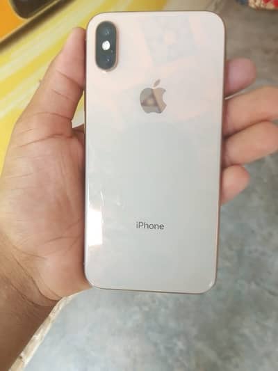 iPhone XS