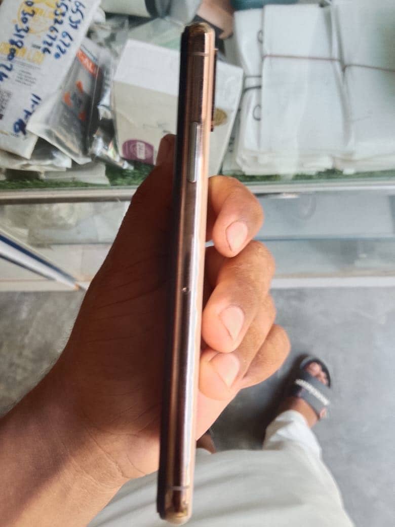 iPhone XS 2