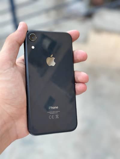 Apple iPhone XR