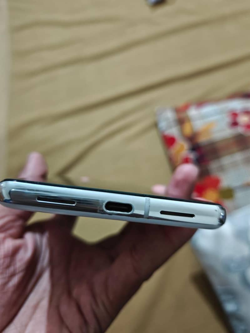 Google Pixel 7 Pro 2