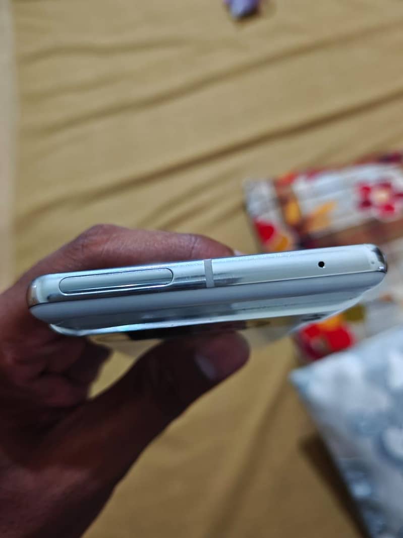 Google Pixel 7 Pro 4