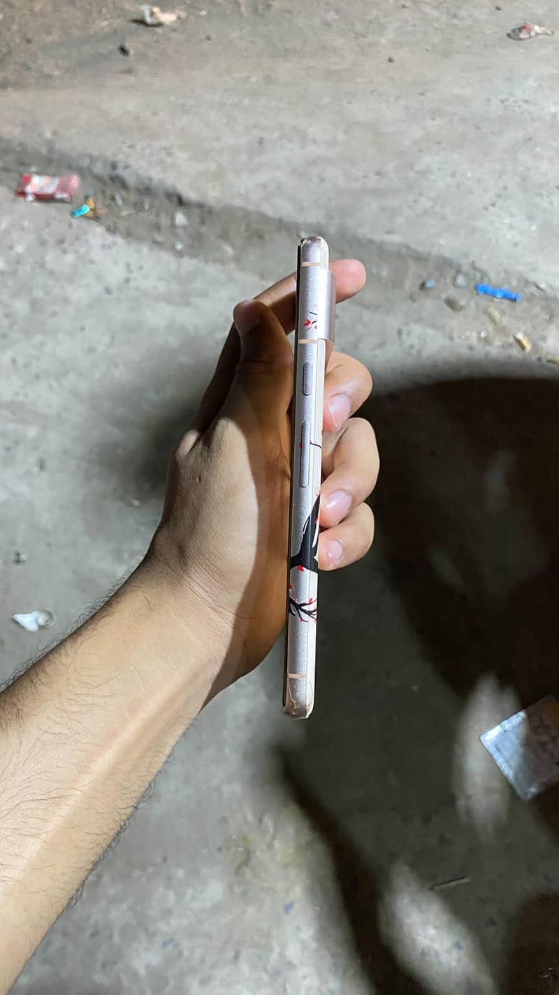 Google Pixel 8 1