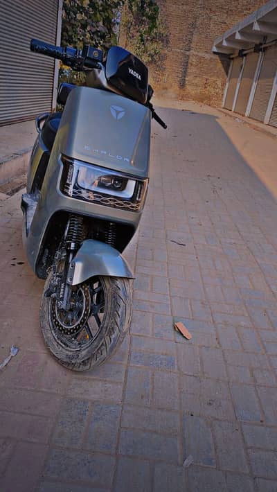 Yadea Epoc-H