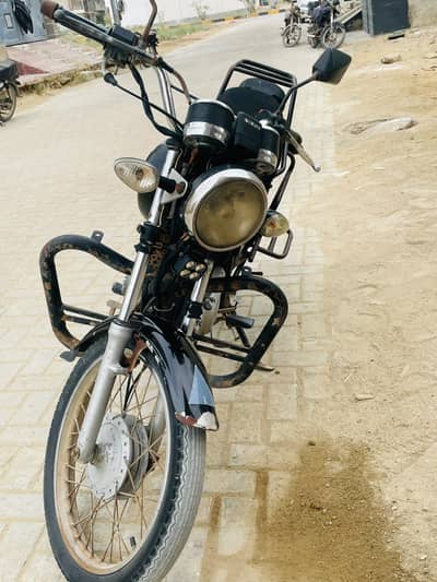 Suzuki 150 cc bike 2013