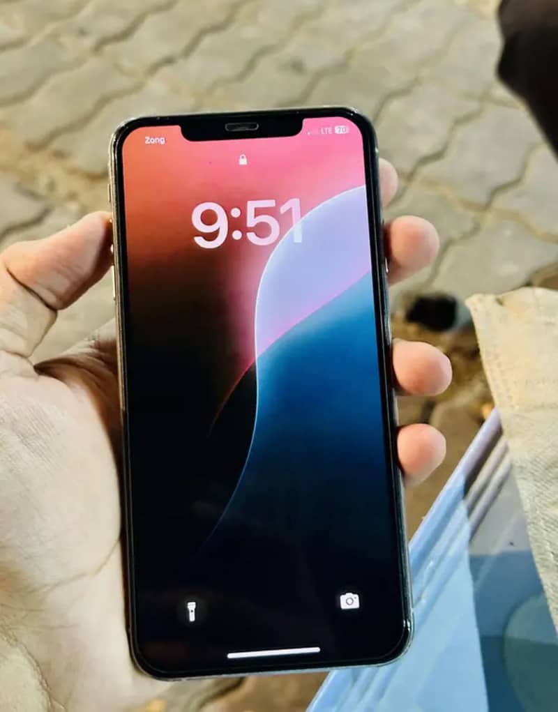 Xs max 1