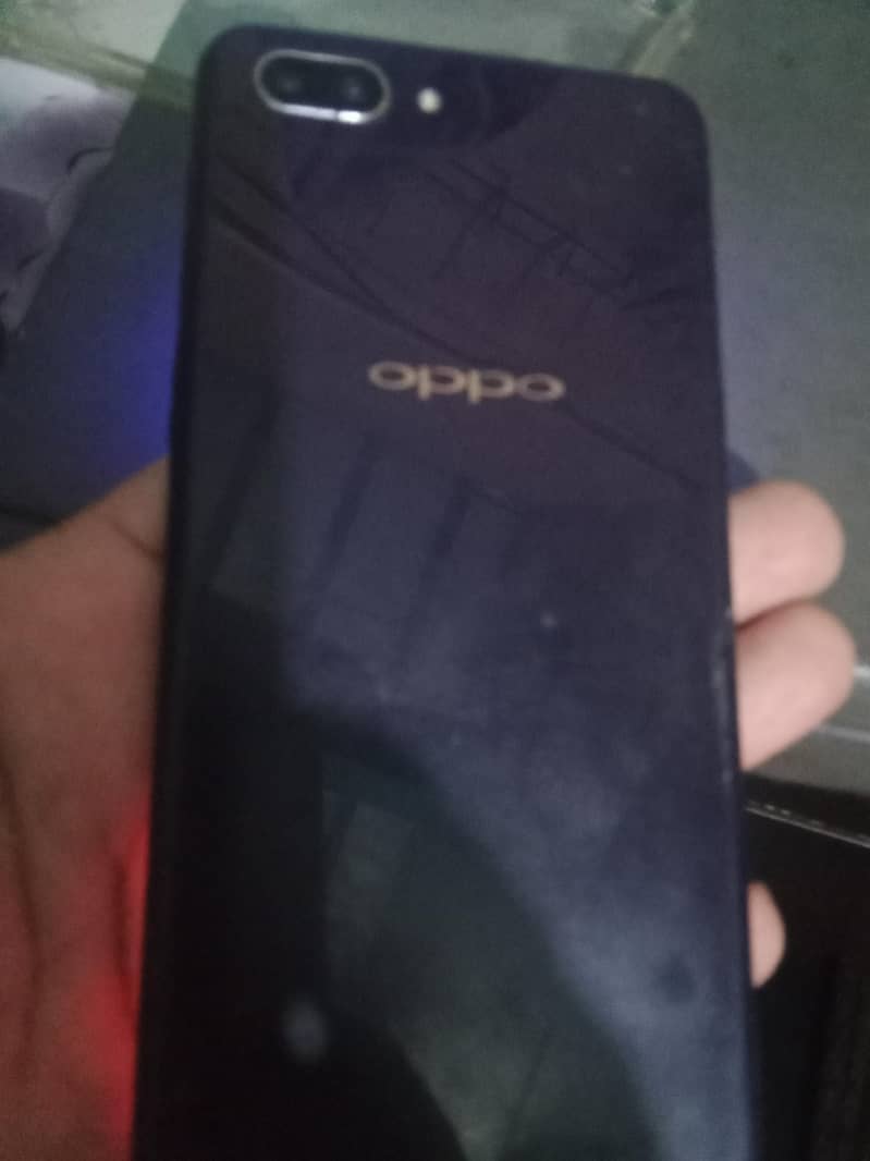 OPPO A3s 6