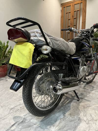 Suzuki GS 150 |2025|