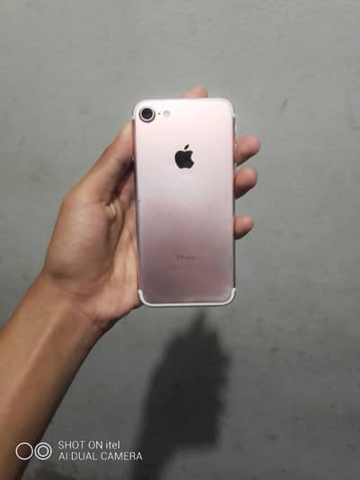 Apple iPhone 7