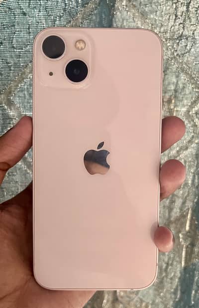 Apple iPhone 13