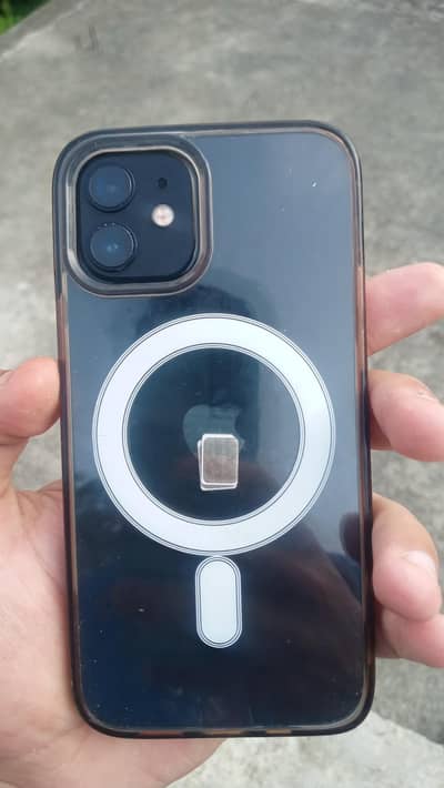 Apple iPhone 12