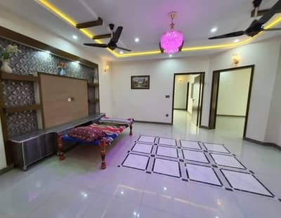 10 Marala Upper Portion Lower Lock Available For Rent