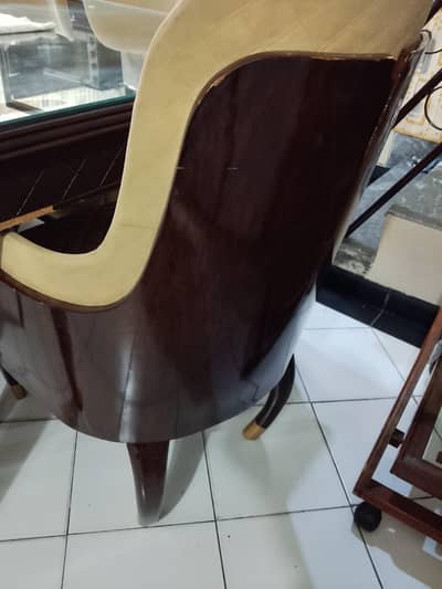 8 seater dinning table