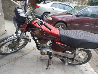 Honda 125 neat condition 2015 model
