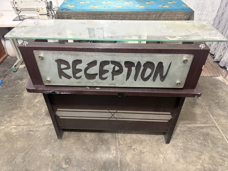 Reciption Table 0