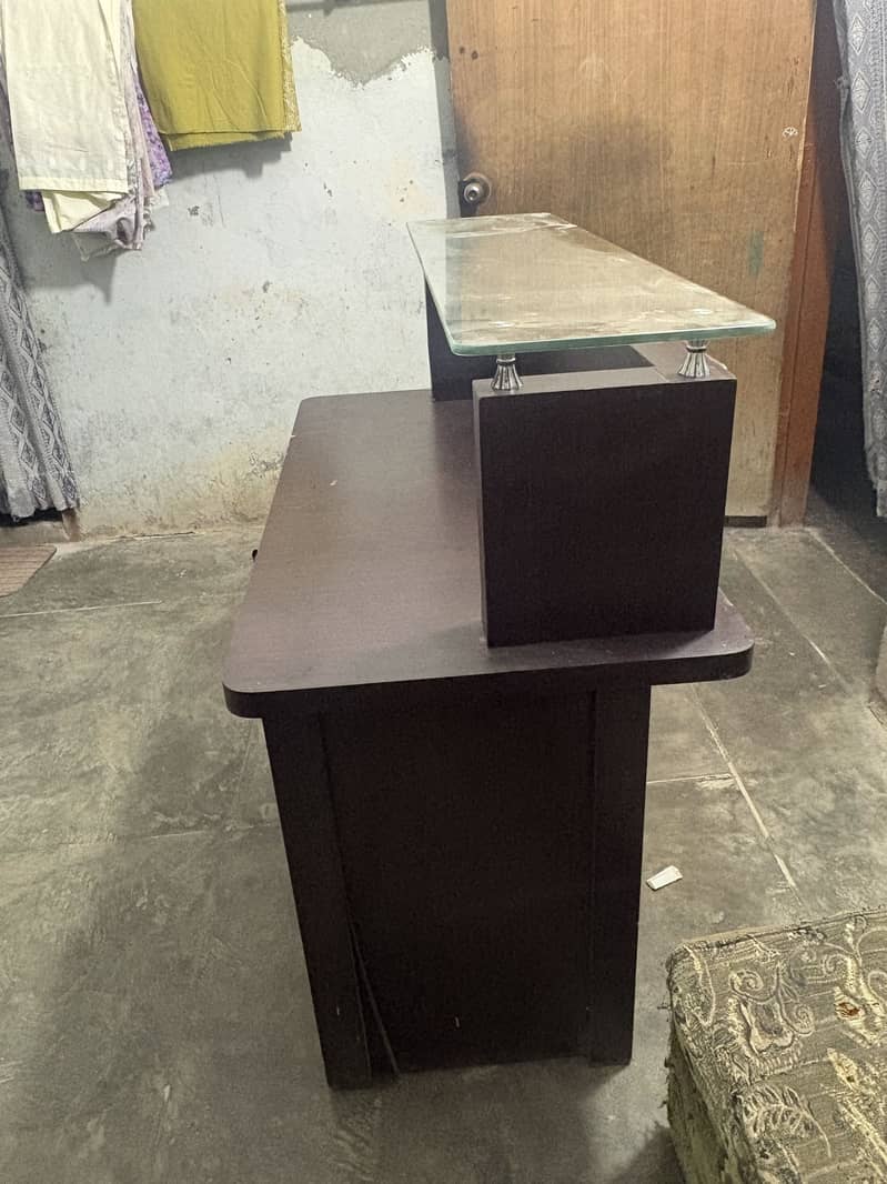 Reciption Table 6