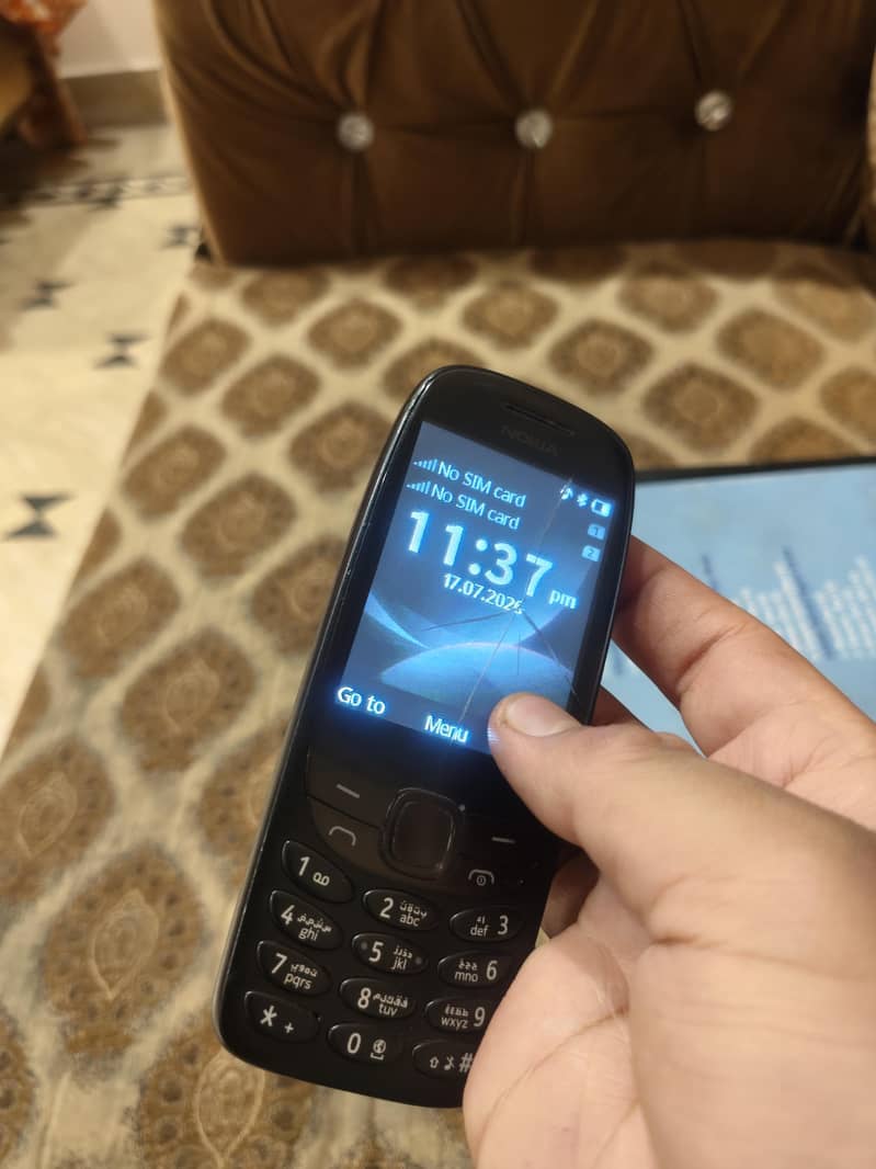 Nokia 6310 0