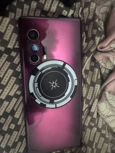 Motorola Edge Plus 12 ram 256 memory