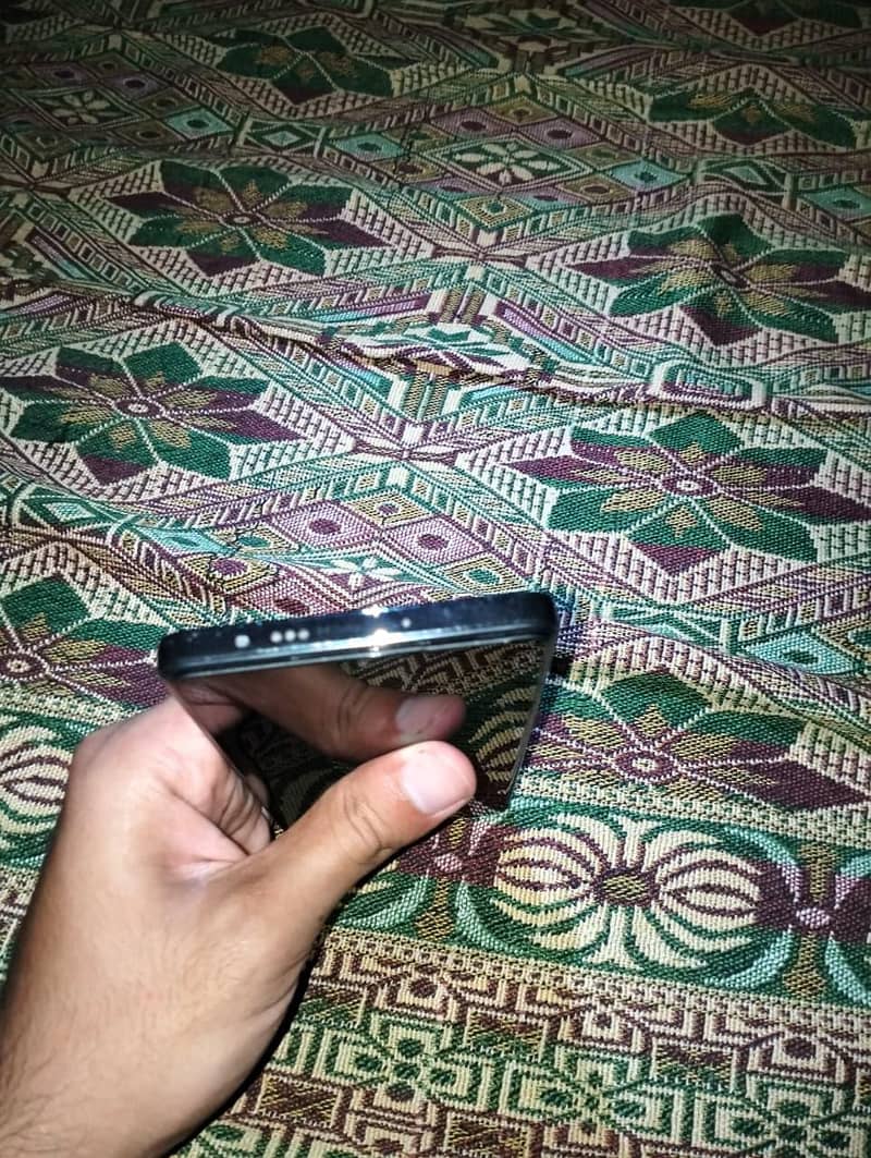 Tecno CAMON 30 2