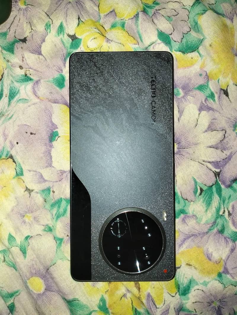 Tecno CAMON 30 13