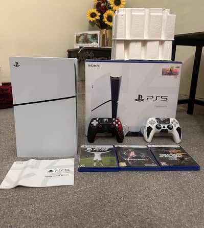 Ps5 slim disc edition 1Tb with box complete setup