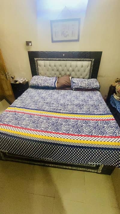 King size Bed Set