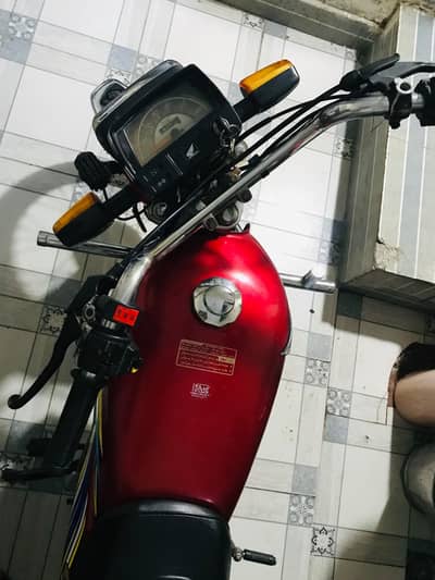 Honda 70 2021 model lush condition urgent sale