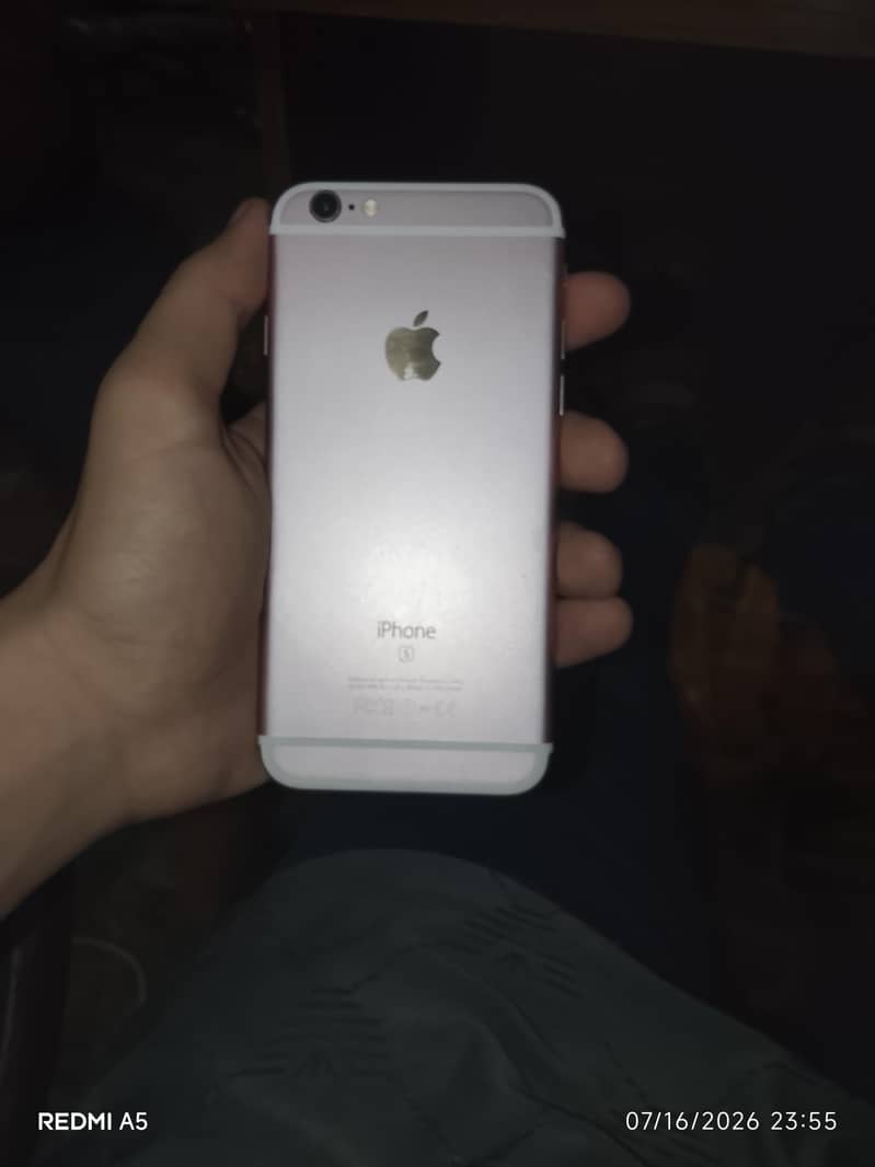 Apple iPhone 6S 0