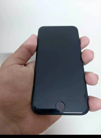 Apple iPhone SE