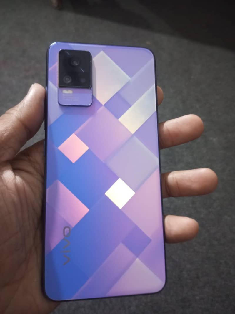Vivo V21e 0