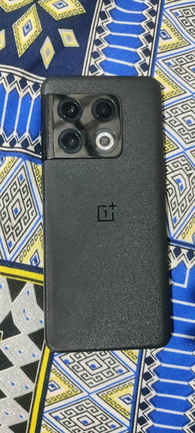 One Plus 10 Pro