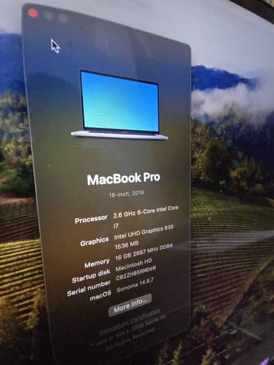 Macbook Pro 2019, 16 inches 16gb Ram, 512gb SSD