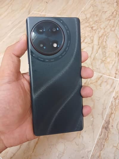 Tecno CAMON 30S. . . Exchange Possible