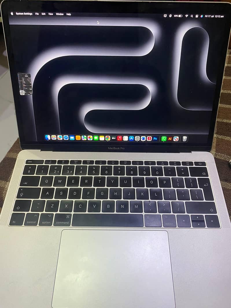 Mac book pro 1