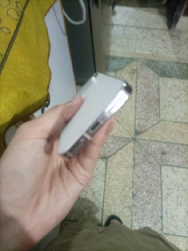 Google Pixel 9 Pro 2