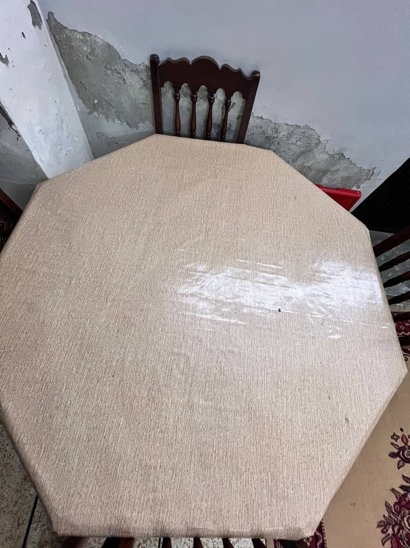 Dining Table with 4 chairs 1
