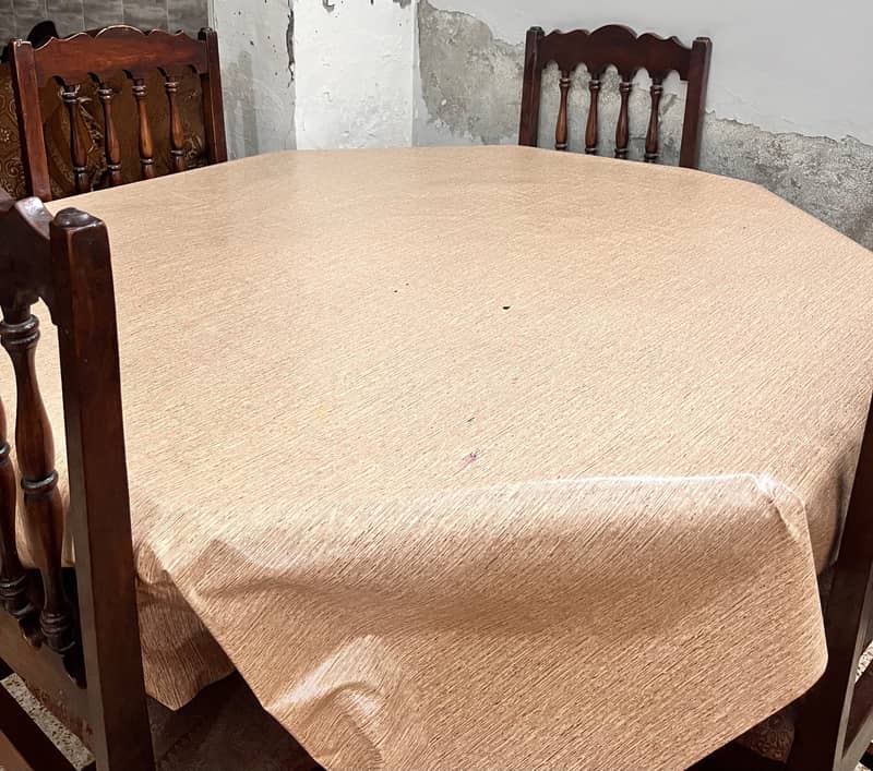Dining Table with 4 chairs 2