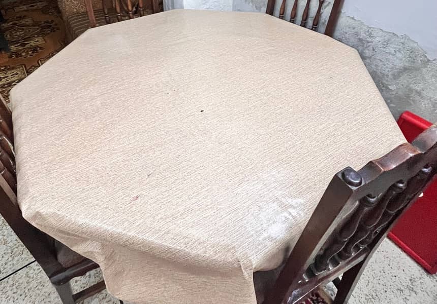 Dining Table with 4 chairs 4