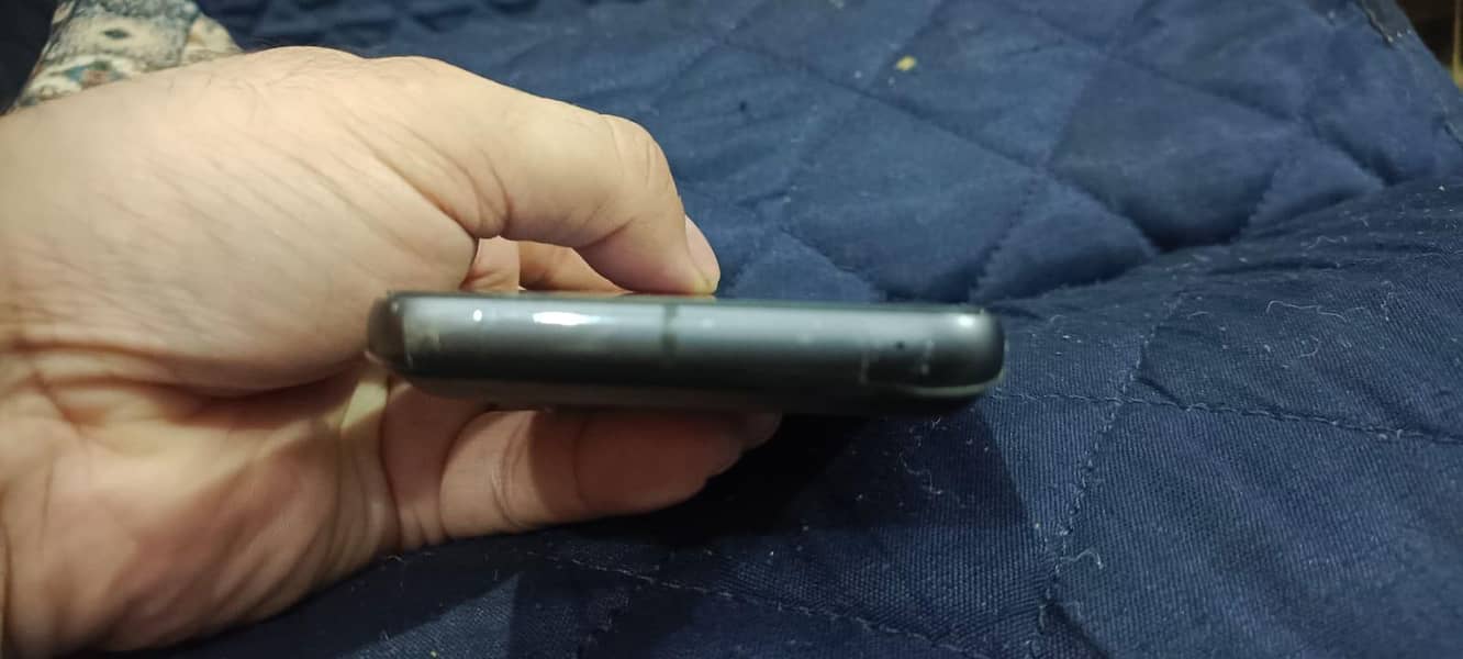 Google Pixel 8 1