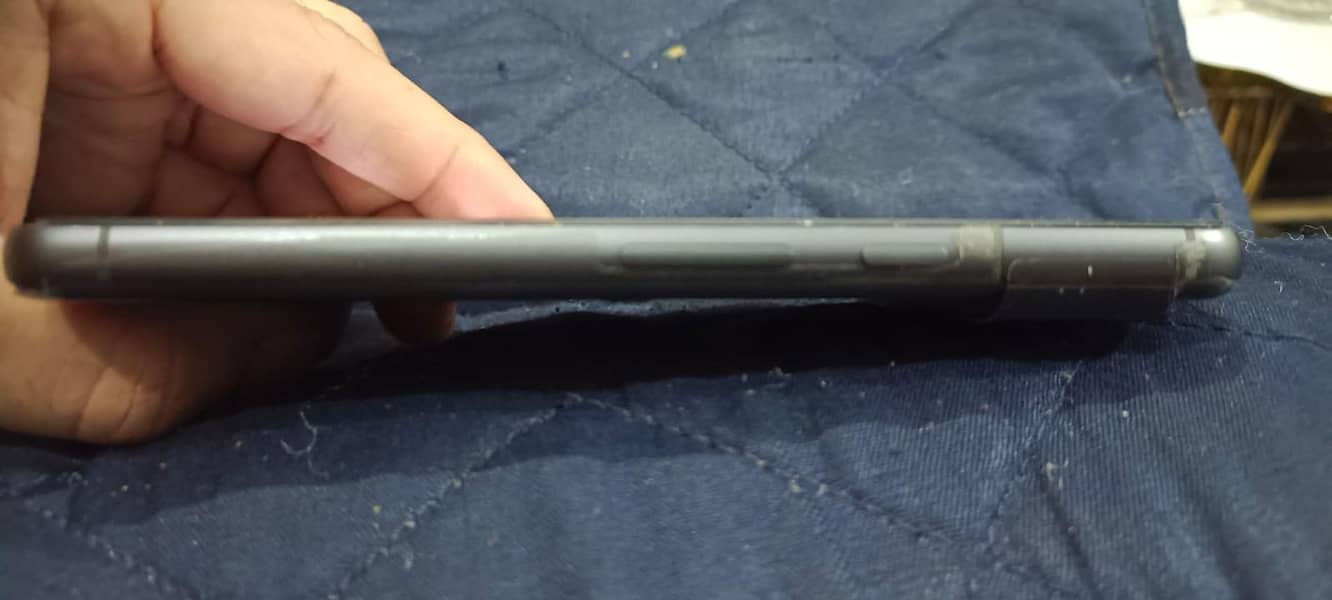 Google Pixel 8 5