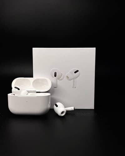 Apple AirPods Pro (2nd Generation) – Excellent Condition